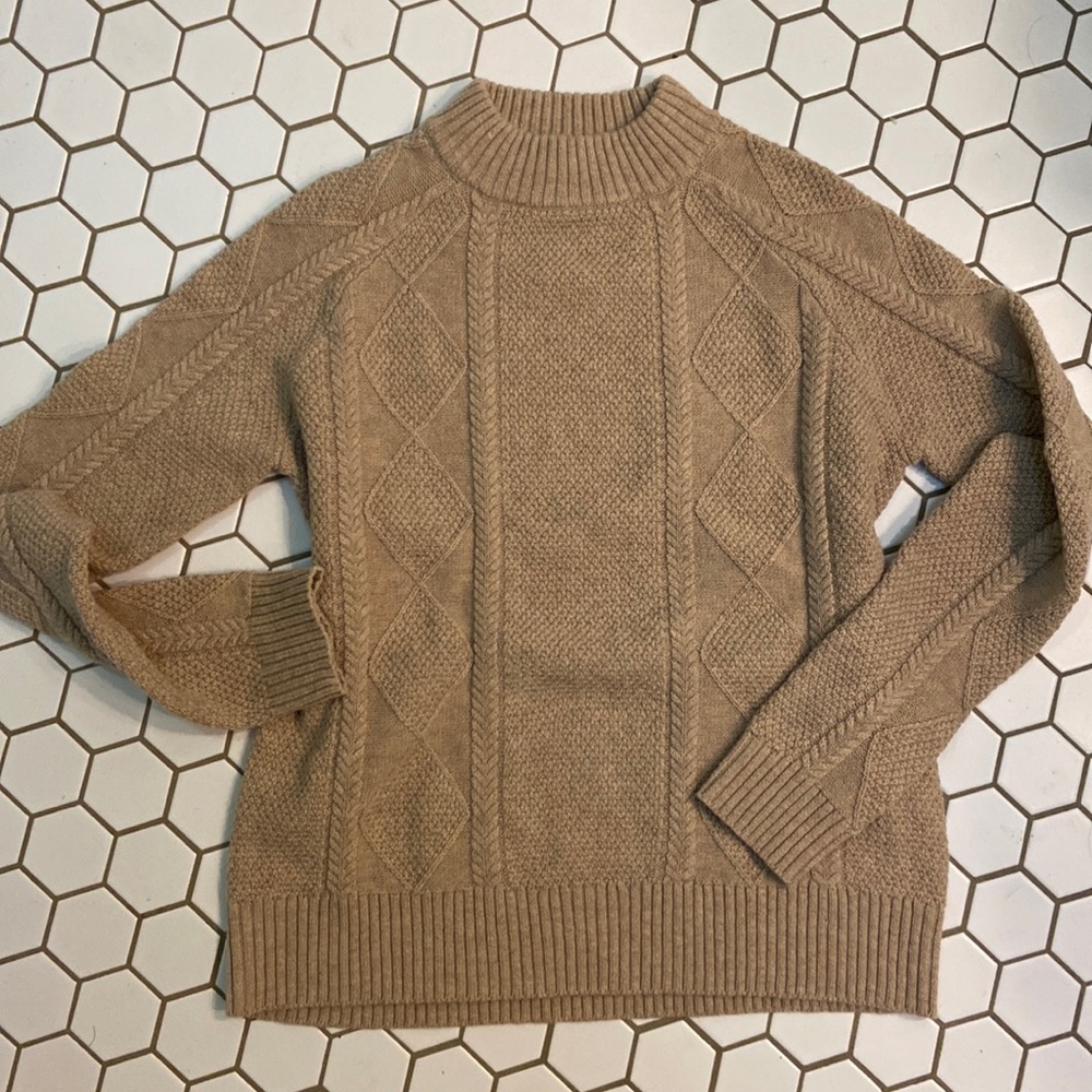 FINAL CALL!!👏👏👏MAKE OFFER!! United By Blue Merino Wool Sweater